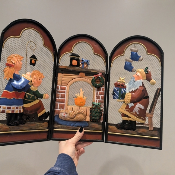 Festive Christmas Fireplace Screen Candle Holder - Picture 1 of 9